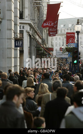 Shoppers on Regent Street in London, on the final Saturday before Christmas. Stock Photo