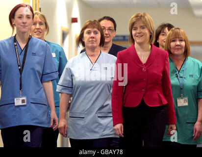 New NHS Scotland uniform Stock Photo: 110264315 - Alamy