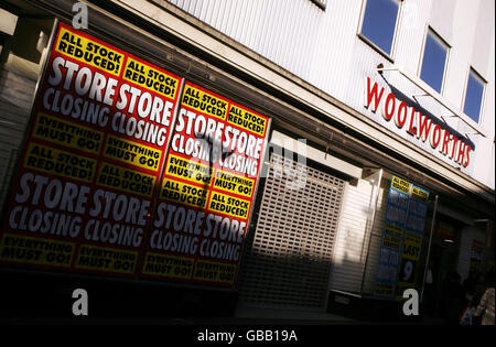 A branch of Woolworths, 115 High Street in Walthamstow, east London, which is due to close in the New Year. Stock Photo