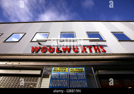 A branch of Woolworths, 115 High Street in Walthamstow, east London, which is due to close in the New Year. Stock Photo