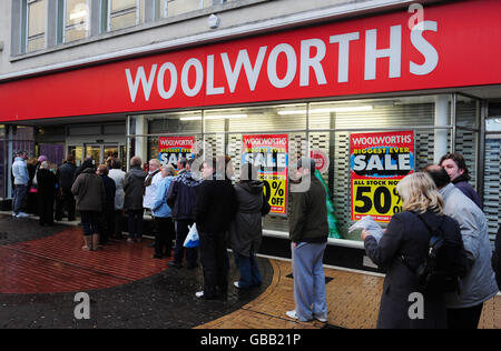 Woolworths to launch closing-down sale Stock Photo