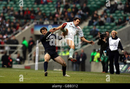 Rugby Union - Nomura Varsity Match - Oxford University v Cambridge University - Twickenham. Cambridge University's James Richards clashes against Oxford University's Tim Catling during the Nomura Varsity match at Twickenham, London. Stock Photo