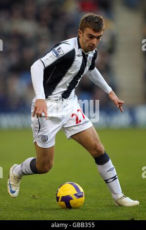 Soccer - Barclays Premier League - West Bromwich Albion v Portsmouth - The Hawthorns. James Morrison, West Bromwich Albion Stock Photo