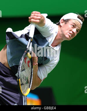 Tennis - Australian Open 2004 - Third Round. Todd Reid in action Stock Photo