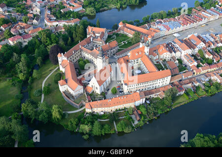 AERIAL VIEW. Medieval town with a remarkable architecture, listed as a UNESCO site. Telč, District of Jihlava, Moravia, Czech Republic. Stock Photo