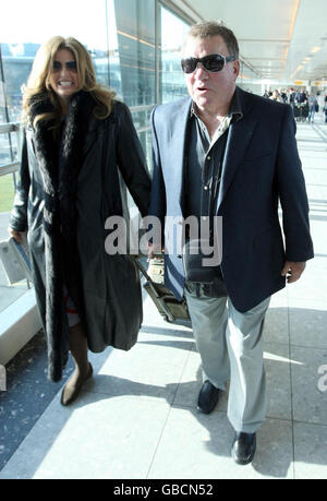 William Shatner At Heathrow - London Stock Photo