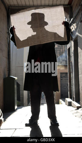 Euan Macinnes (left), as William Burke, and Andrew Henderson (right ...