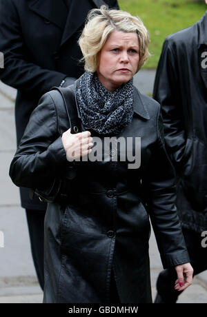 Coronation Street actress Vicky Entwistle arrives for a memorial service for Sara Roache, the wife of Coronation Street actor William at St Bartholomew's Church, Wilmslow, Cheshire. Stock Photo