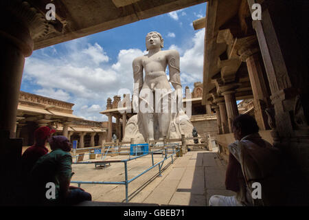 The statue of Gomateswara Bahubali, situated at Shravanabelagola, Hassan district, Karnataka, India Stock Photo