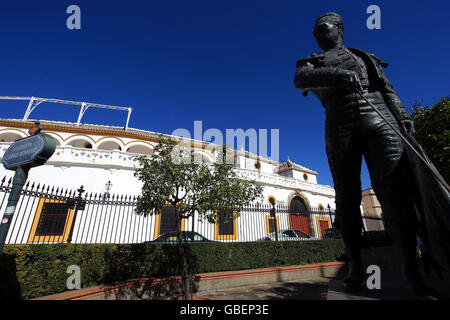 A Matador Statue outside the Bullring in Seviille Stock Photo