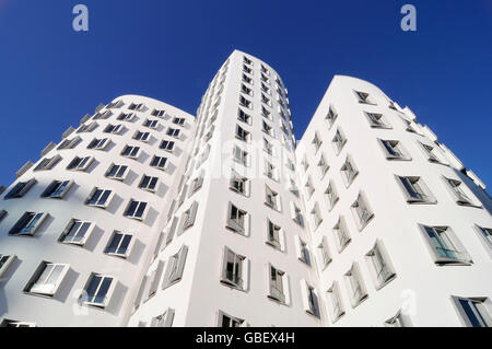 Gehry buildings, architect Frank O. Gehry, Neuer Zollhof, Medienhafen district, Duesseldorf, North Rhine-Westphalia, Germany / Düsseldorf Stock Photo