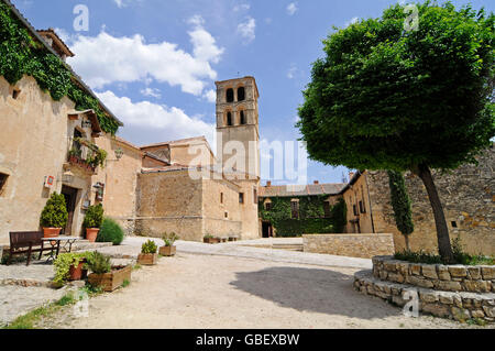 Church, Pedraza de la Sierra, Segovia province, Castile-Leon, Spain Stock Photo