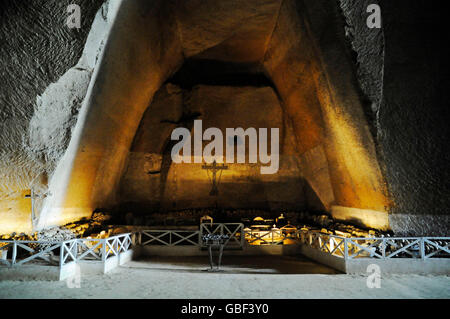 Fontanelle cemetery, historic cemetery, underground cave system, Naples, Campania, Italy Stock Photo