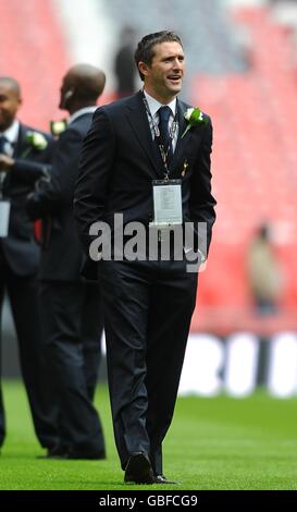 Soccer - Carling Cup - Final - Manchester United v Tottenham Hotspur - Wembley Stadium. Tottenham Hotspur's Robbie Keane Stock Photo