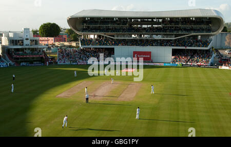 General view of match action between England and the West Indies during the fourth test at Kensington Oval, Bridgetown, Barbados. Stock Photo