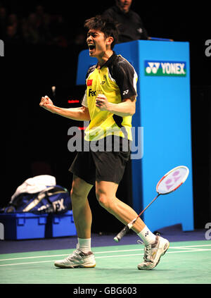 Malaysia's Lee Chong Wei celebrates after defeating China's Chen Long ...