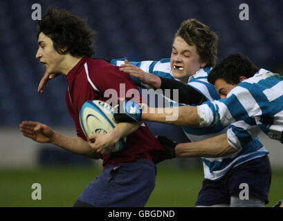 Rugby Union - Bell Lawrie Scottish Schools Cup finals Day - Under 15's - Edinburgh Academicals v George Watson's College - Mu.... Action between George Watson players (left) and Edinburgh Academy players during the Bell Lawrie Under 15 final at Murrayfield, Edinburgh. Stock Photo