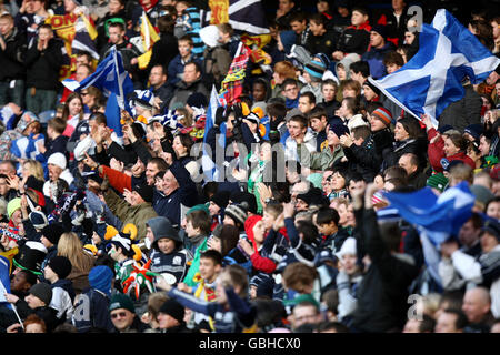 Rugby Union - RBS 6 Nations Championship 2009 - Scotland v Ireland - Murrayfield. Scotland fans cheer on their side in the stands Stock Photo