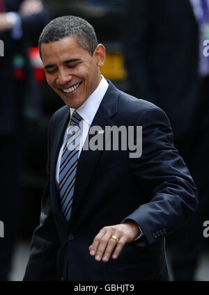 US President Barack Obama holding a live press conference on television ...