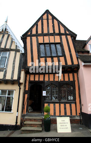 General Stock - Suffolk Landmarks. General view of the Crooked House Gallery in Lavenham Village, Suffolk Stock Photo