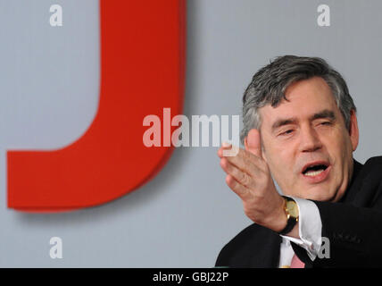 Prime Minister Gordon Brown speaks at the Progressive Governance Summit in Chile. Stock Photo
