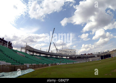 Cricket - Twenty20 Cup - Quarter Final - Surrey Lions v Worcestershire Royals. The new stand in construction at the Brit Oval Stock Photo