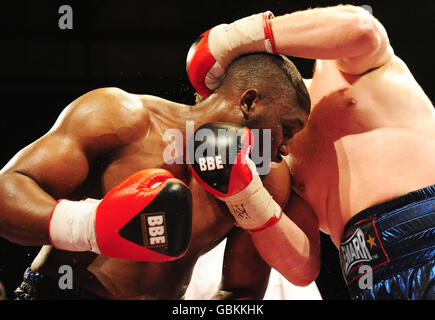 Britains Danny Williams in action against John Mc Dermott during the European (EBU) Heavyweight Title Fight at the Crowtree Leisure Centre, Sunderland. Stock Photo