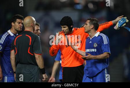 John Terry L And Michael Ballack 2nd R Of Chelsea And Daniel Alves R Sergio Alves C And Gerard Pique Barcelona Jump For A Header During Their Champions League Second Leg Semi Final