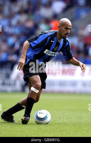 Soccer - Friendly - Bolton Wanderers v Inter Milan. Juan Sebastian Veron, Inter Milan Stock Photo