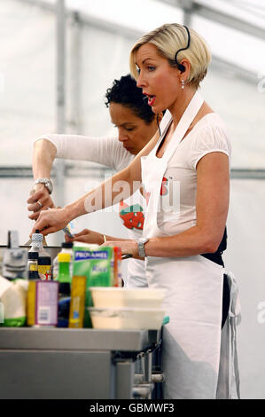Heather Mills gives a vegan cookery demonstration in Brighton, East Sussex, as part of the Brighton Food Festival. Stock Photo