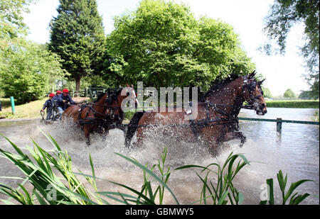 Equestrian - Windsor Horse Show - Day Four - Windsor Castle. Competitors in the International Driving Competition during the Windsor Horse Show at Windsor Castle in Berkshire. Stock Photo