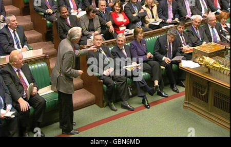 Labour MP Dennis Skinner speaks during Prime Minister's Questions in the House of Commons, London. Stock Photo