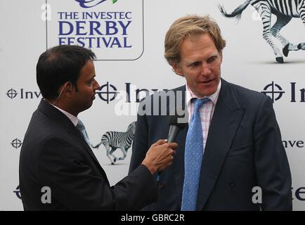 Horse Racing - The Investec Derby Festival - Ladies Day - Epsom Racecourse Stock Photo