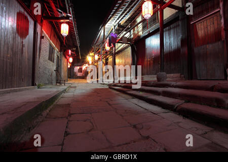 Sichuan city of Yibin Province Li Zhuang town at night Stock Photo