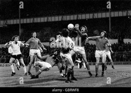 Soccer - FA Cup - Third Round - Tottenham Hotspur v Altrincham Stock Photo  - Alamy