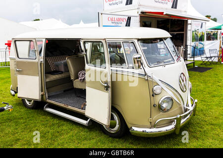 VW camper van Volkswagen vehicle side doors open wedding car UK England GB Stock Photo