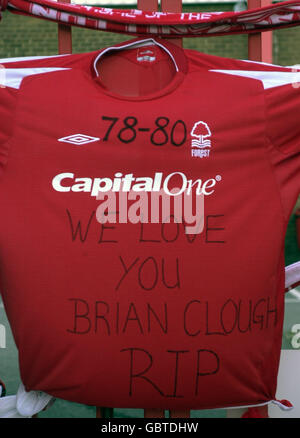 Forest shirt left at the City Ground in memory of former manager Brian Clough Stock Photo