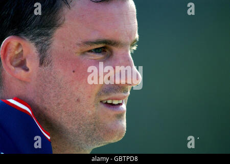 Cricket - ICC Champions Trophy 2004 - England v Zimbabwe. Andrew Strauss, England Stock Photo