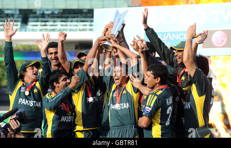 Pakistan's Younis Khan lifts the world cup trophy after Pakistan beat Sri Lanka during the Final of the ICC World Twenty20 at Lords, London. Stock Photo