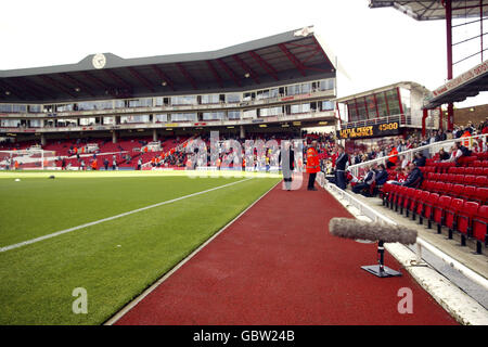 Soccer - FA Barclays Premiership - Arsenal v Charlton Athletic. A general view of Highbury, home of Arsenal Stock Photo