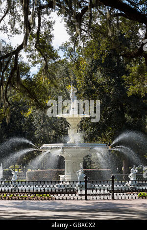 Fountain in Forsyth Park, Savannah, GA, USA Stock Photo