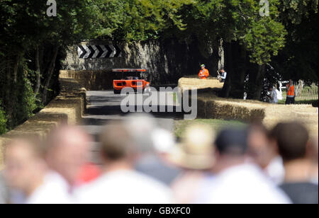Action during the Goodwood Festival of Speed in Chichester, West Sussex. Picture date: Sunday July 5, 2009. See PA story AUTO Goodwood. Photo credit should read: Alan Crowhurst/PA Wire. Stock Photo