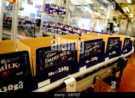 New Fairtrade Cadbury Dairy Milk bars roll off the production line for the first time at the Bournville factory, Birmingham on Monday July 20. Stock Photo