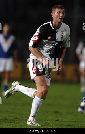 Soccer - Italian Serie A - Brescia v Siena. Tore Andre Flo, Siena Stock Photo