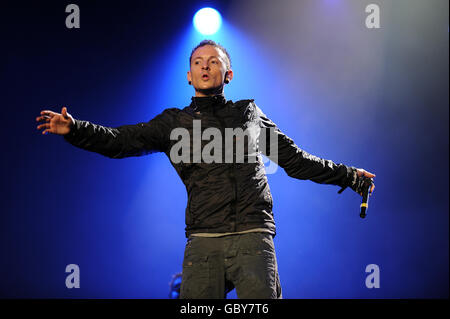 Chester Bennington of Linkin Park performs on stage on Day 1 of Sonisphere Festival at Knebworth. Stock Photo