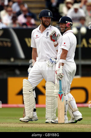 England's Andrew Flintoff and Matt Prior during the third test at Edgbaston, Birmingham. Stock Photo