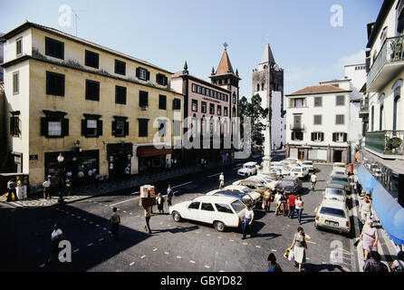 geography / travel, Portugal, Madeira, Funchal, street scenes with parking cars, Rua Aljube, 1981, Additional-Rights-Clearences-Not Available Stock Photo