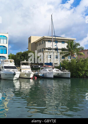 dh Road Town TORTOLA CARIBBEAN Luxury yacht marina anchorage and Banco Popular bank building Stock Photo