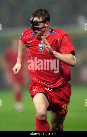 Soccer - UEFA Cup - Group B - Parma v Steaua Bucuresti Stock Photo - Alamy