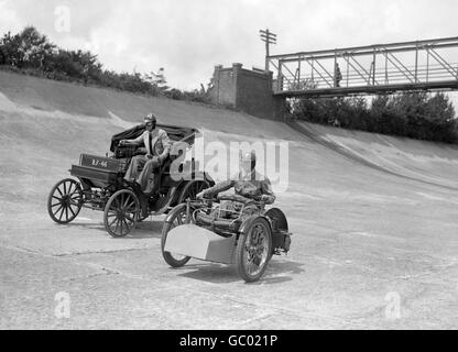 Motor Racing - Classic Cars - Brooklands. Old time cars on the Brooklands track. Stock Photo